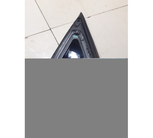 Глухое стекло(заднее левое)