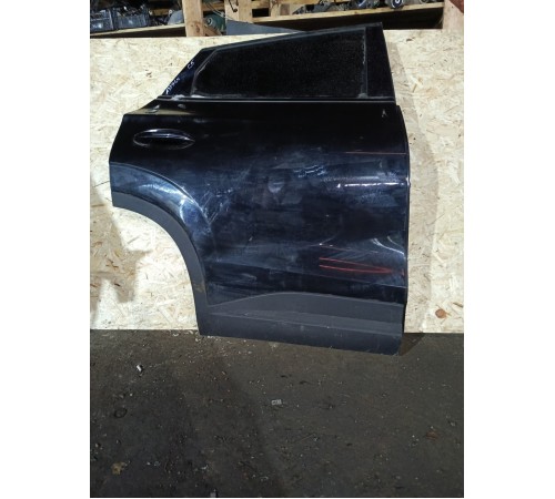 Дверь задняя правая в сборе