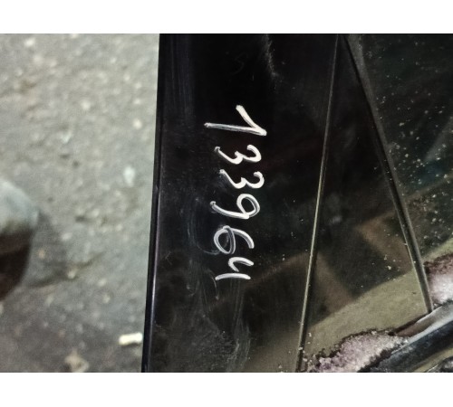 Дверь задняя правая в сборе