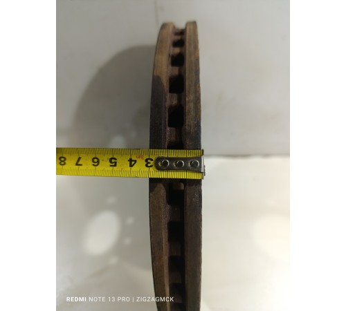 Диск тормозной передний 