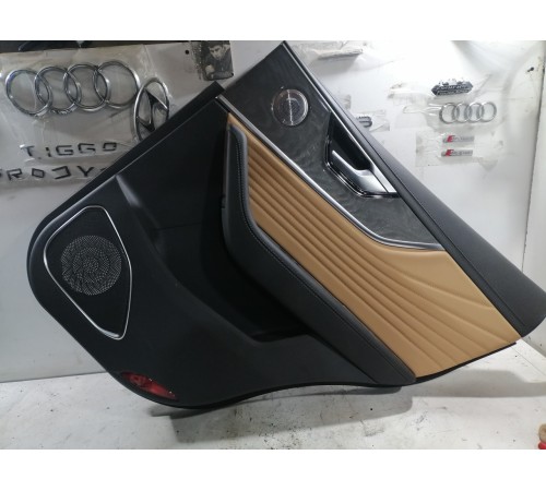 Обшивка двери задняя правая