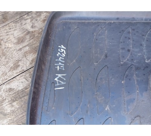 Коврик багажника резиновый