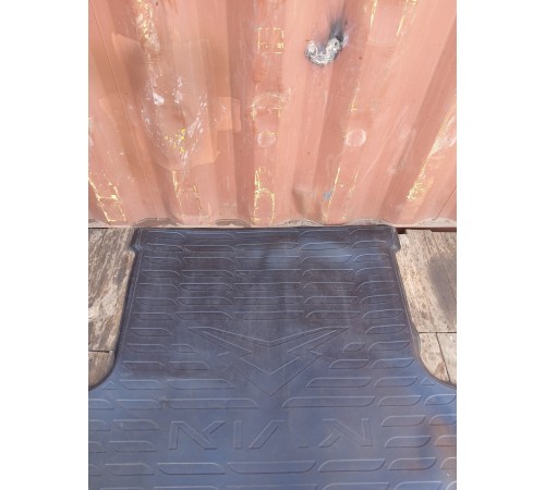 Коврик багажника резиновый