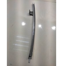 Усилитель(крепеж) двери передний правый