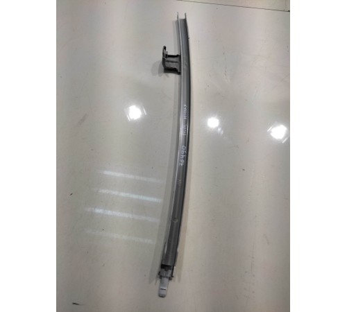 Усилитель(крепеж) двери передний правый