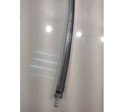 Усилитель(крепеж) двери передний правый