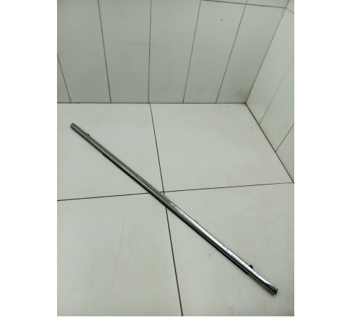 Уплотнитель стекла передний правый наружный