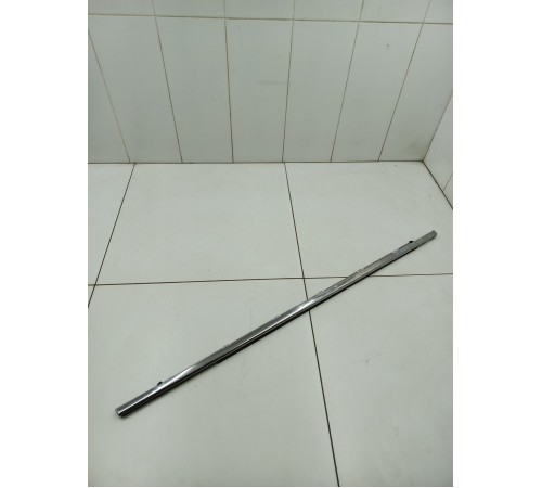 Уплотнитель стекла передний правый наружный