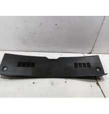 Обшивка панели багажника