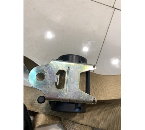 Ремень безопасности (передний, левый)