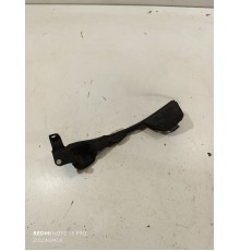 Кронштейн панели моторного отсека