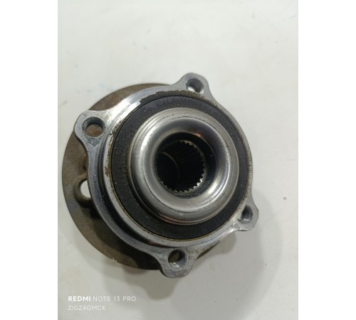 Ступица передняя левая