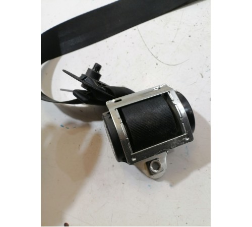 Ремень безопасности задний правый