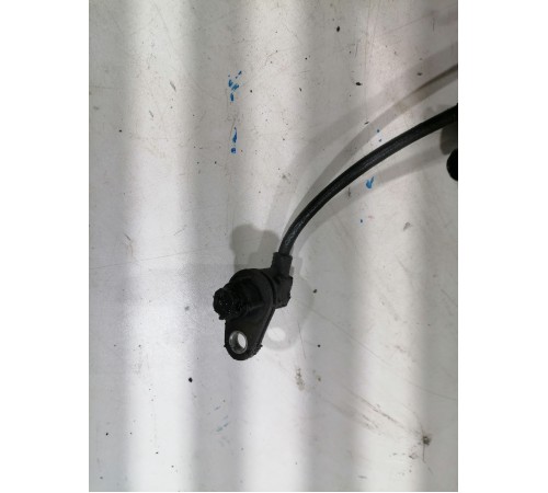 Датчик ABS передний правый