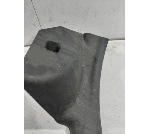 Накладка порога (задняя левая)