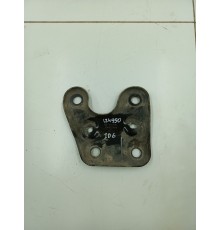 Кронштейн передней балки