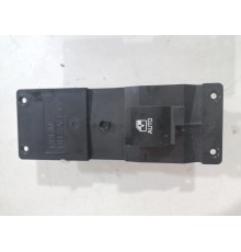 Кнопка стеклоподъемника заднего правого