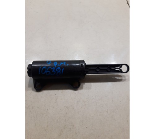 Амортизатор бардачка (демпфер)