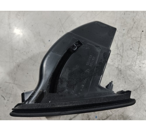 Бардачок водителя