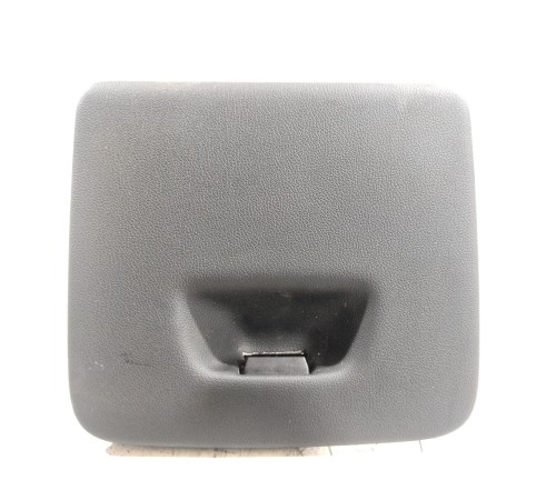 Бардачок водителя