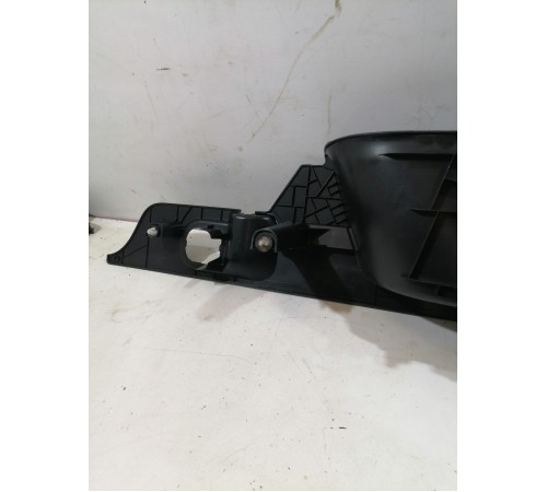 Накладка на порог задняя правая