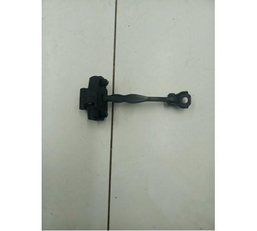 Ограничитель двери задний левый 