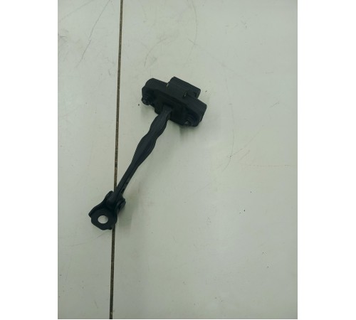 Ограничитель двери задний левый 