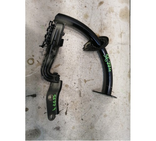 Петля двери/крышки багажника левая