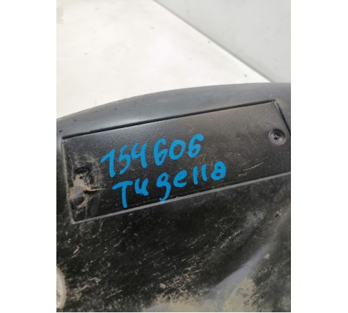 Локер (подкрылок) задний правый