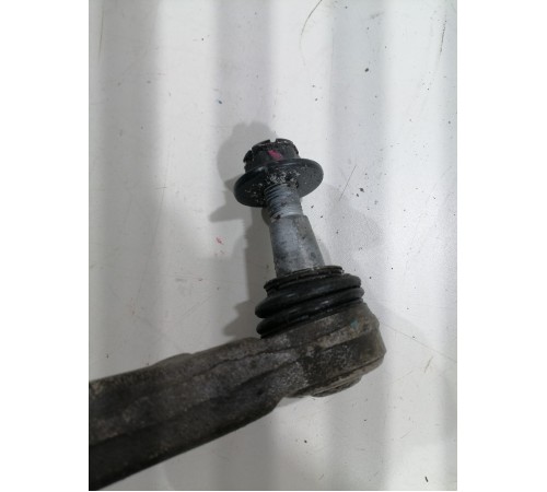 Рычаг подвески передний правый нижний