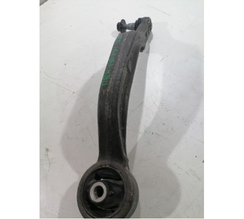 Рычаг подвески передний правый нижний