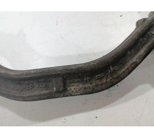 Рычаг подвески передний правый нижний