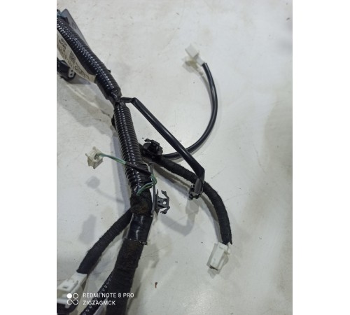 Электропроводка крышки багажника