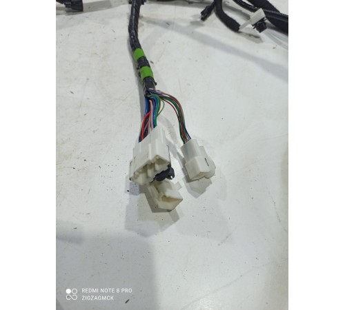 Электропроводка крышки багажника