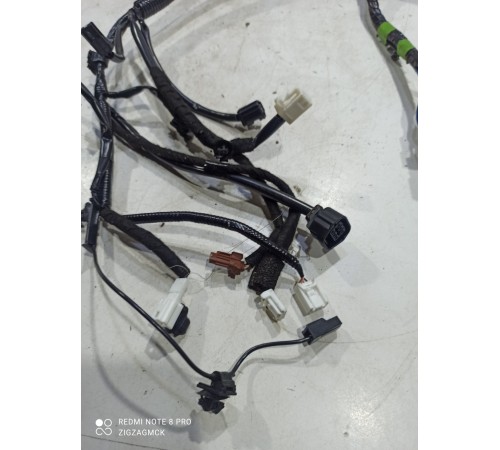 Электропроводка крышки багажника