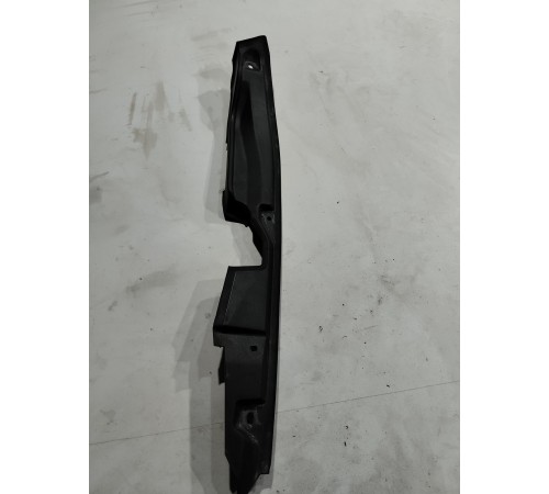 Накладка (пластик) моторного отсека