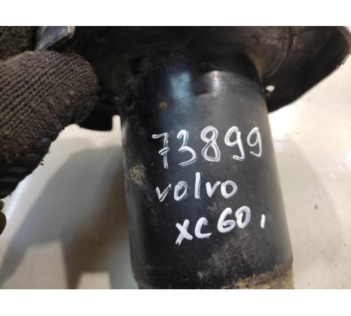 Опора амортизатора