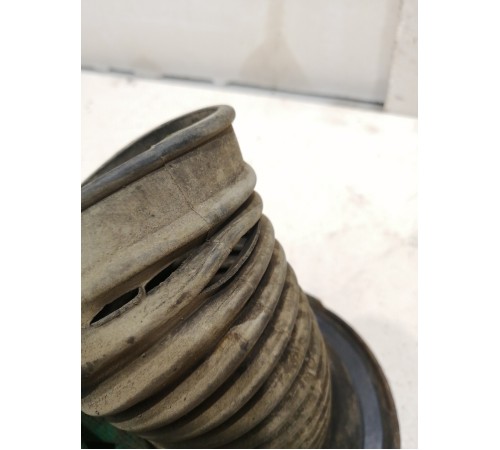 Пыльник амортизатора передний