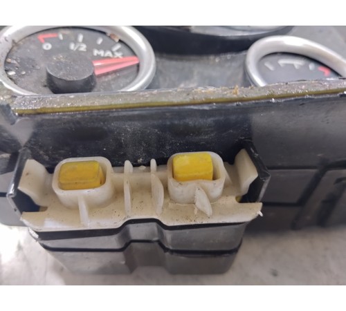 Панель приборов