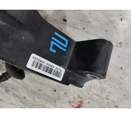 Замок капота левый