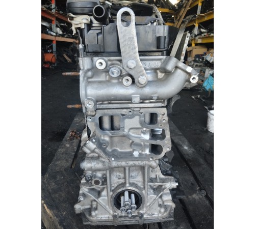 Двигатель в сборе