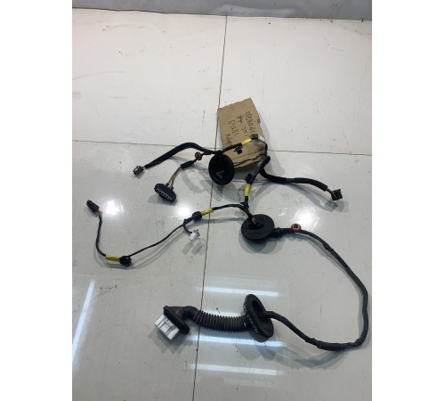 Электропроводка двери (задняя, правая)