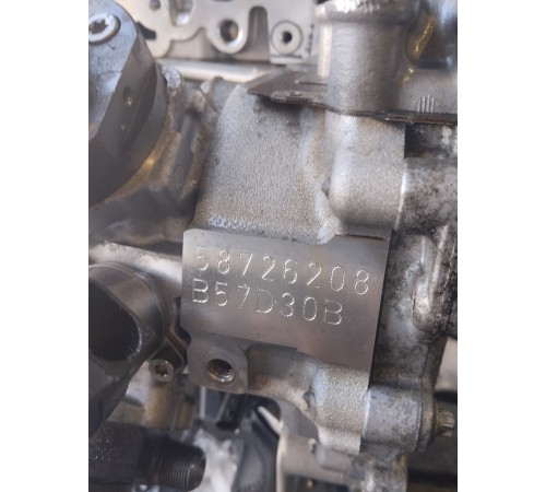 Двигатель в сборе