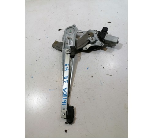 Стеклоподъёмник задний правый