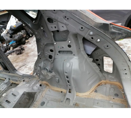 Крыло заднее правое четверть 