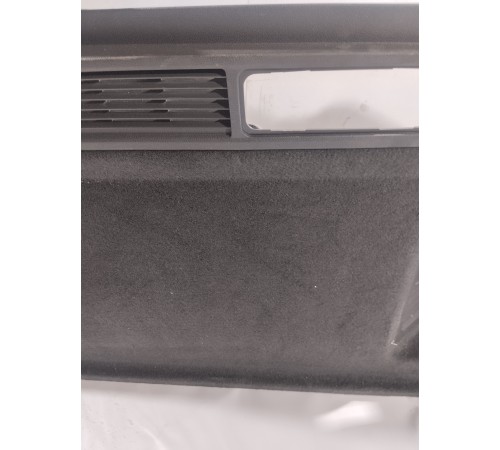 Обшивка багажника (задняя правая)