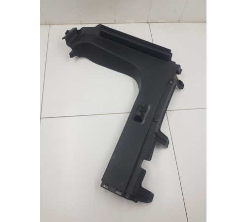 Накладка панели багажника правая