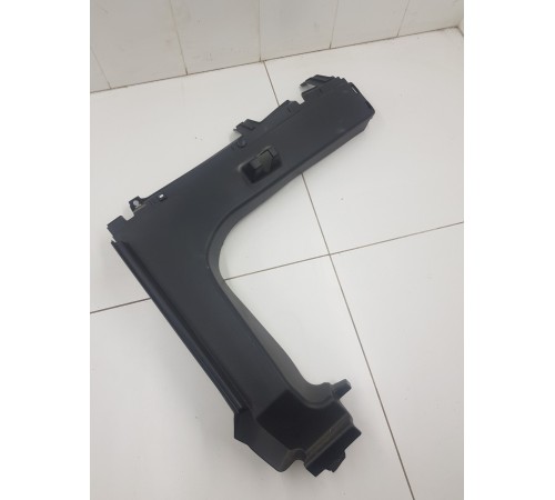 Накладка панели багажника правая