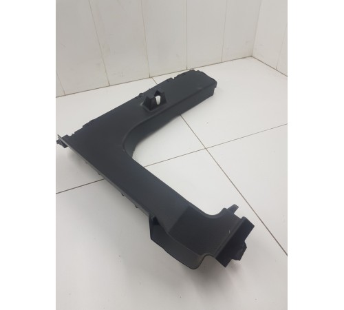 Накладка панели багажника правая