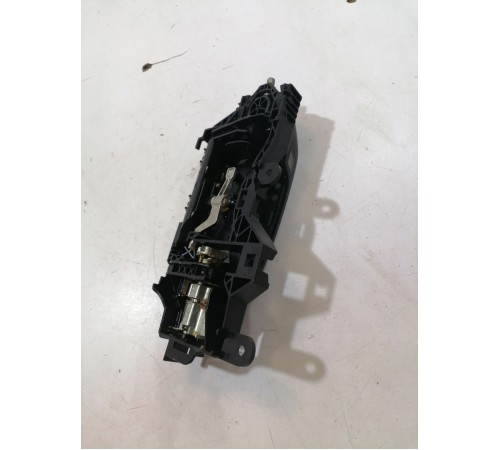 Ручка двери задняя правая наружная